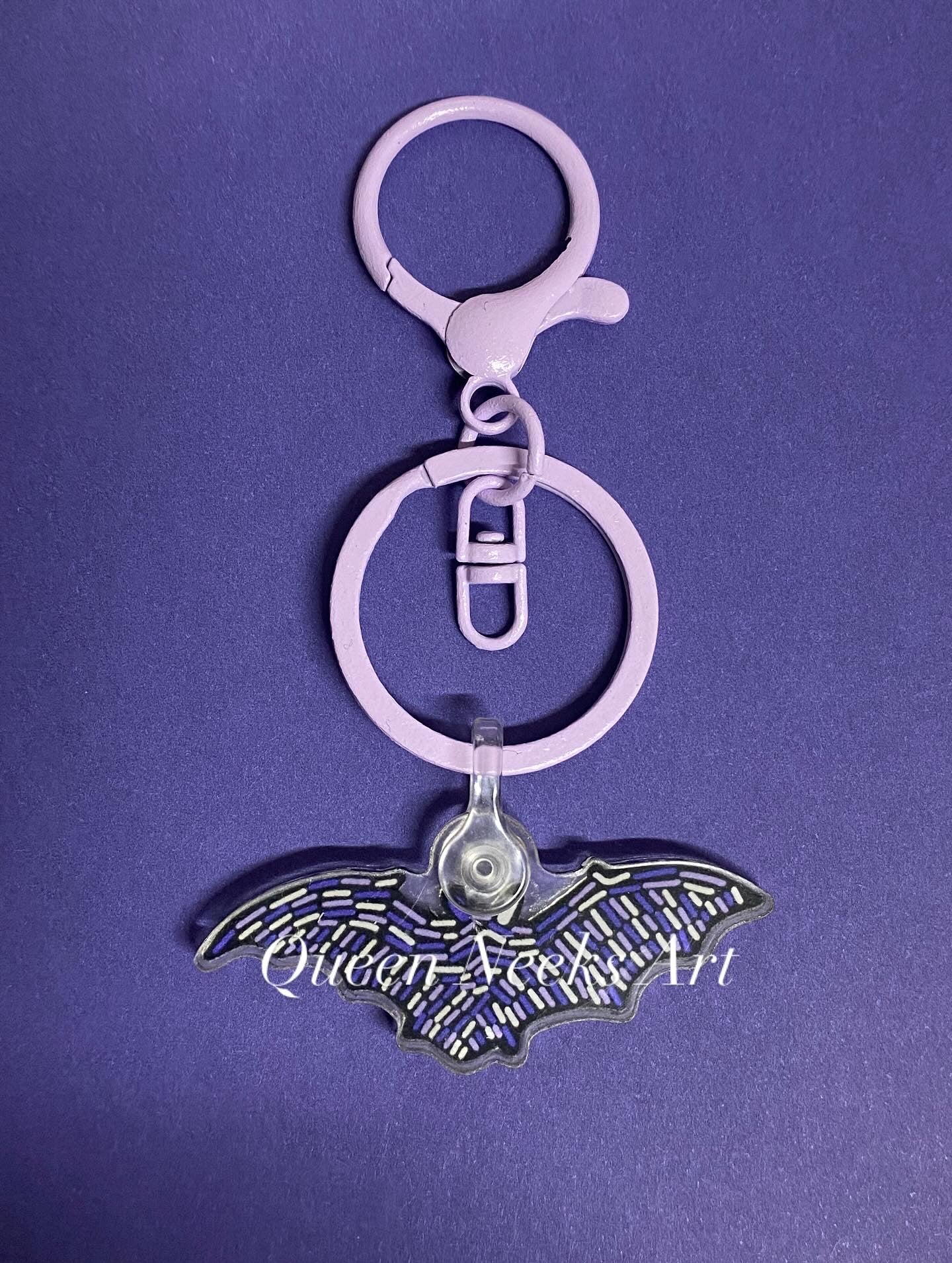 Keychain “purple bat”